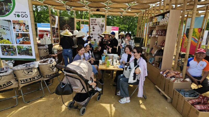 VIVA GROUP TẠI CHUỖI HOẠT ĐỘNG XÚC TIẾN THƯƠNG MẠI, ĐẦU TƯ, DU LỊCH VÀ SỰ KIỆN NGÀY THÀNH PHỐ HỒ CHÍ MINH TẠI OSAKA, NHẬT BẢN”