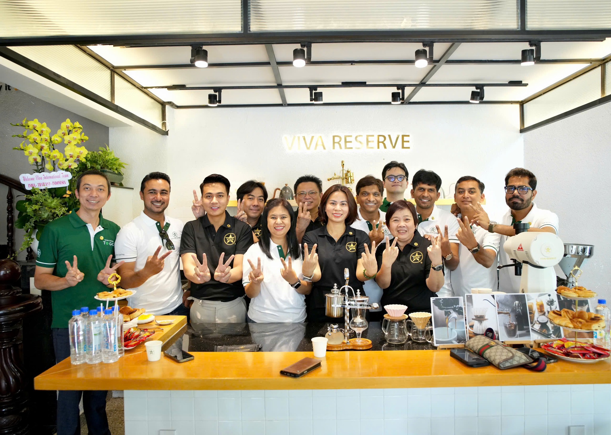 Read more about the article VIVA TIẾP ĐÓN CÁC ĐẠI DIỆN TỪ THÁI LAN, ẤN ĐỘ VÀ INDONESIA – HÀNH TRÌNH KẾT NỐI CÀ PHÊ VIỆT VỚI THẾ GIỚI