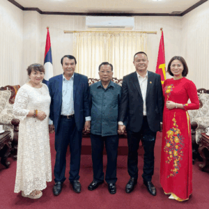 Read more about the article HÀNH TRÌNH HỢP TÁC CHIẾN LƯỢC TẠI LÀO: VIVA TIẾP KIẾN LÃNH ĐẠO CẤP CAO VÀ CÁC CƠ QUAN TRUNG ƯƠNG